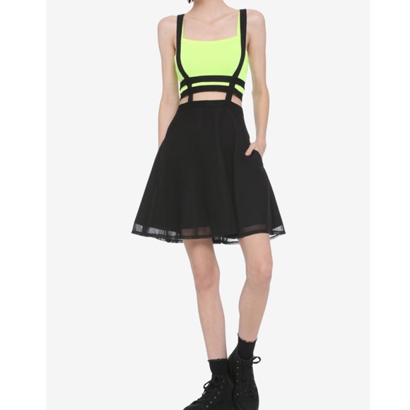 HOT TOPIC Cage & Mesh Suspender Skirt SZ L - Picture 1 of 6